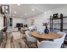 323 CRANBROOK Drive - 16