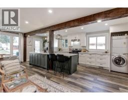 323 CRANBROOK Drive - 19