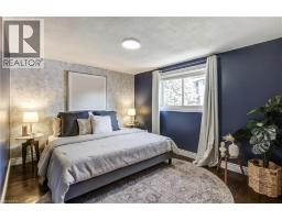 323 CRANBROOK Drive - 25
