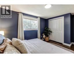 323 CRANBROOK Drive - 26
