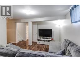 323 CRANBROOK Drive - 30