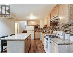 323 CRANBROOK Drive - 37