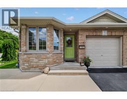 51 MILLCROFT Drive - 1