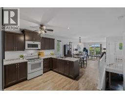 51 MILLCROFT Drive - 11