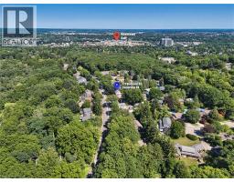 127 BLENHEIM Road - 35