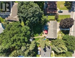 127 BLENHEIM Road - 36