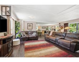 25 SAVERYN Road - 8