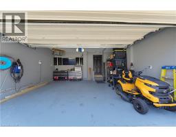 32 STONEHAVEN Place - 35