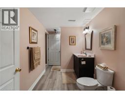51 REDTAIL Crescent - 31