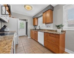 166 ATHENIA Drive - 10
