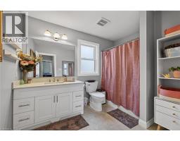 272 N WELLINGTON Street N - 19