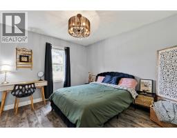 272 N WELLINGTON Street N - 20