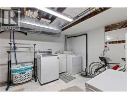 272 N WELLINGTON Street N - 26