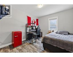 272 N WELLINGTON Street N - 4