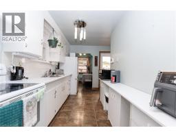 237 PALING Avenue - 18