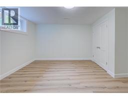 163 LYNNBROOK Crescent - 30
