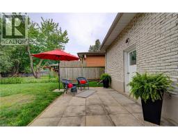 163 LYNNBROOK Crescent - 44