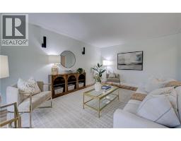 163 LYNNBROOK Crescent - 7