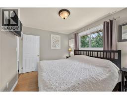 251 MACKENZIE Crescent - 20