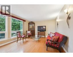 88 MANOR Drive - 14