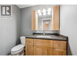 88 MANOR Drive - 21
