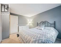 88 MANOR Drive - 25