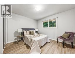 7 CHAPMAN Court - 14