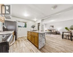 7 CHAPMAN Court - 6