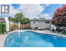 107 LAURENTIAN Drive - 2