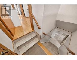 107 LAURENTIAN Drive - 21