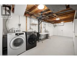 75 ALBERT Street - 33