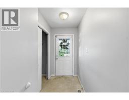124 GOSLING Gardens UnitNo. 46 - 5