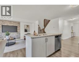 6 SHERWAY Street - 11