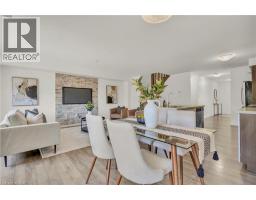 6 SHERWAY Street - 12