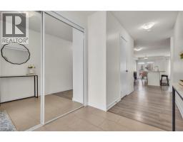 6 SHERWAY Street - 4