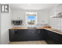 94 CLARENDON Avenue - 17