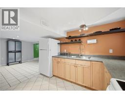 94 CLARENDON Avenue - 28