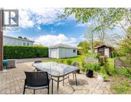 94 CLARENDON Avenue - 42