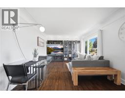 94 CLARENDON Avenue - 8