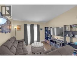 561 GREY Street - 11