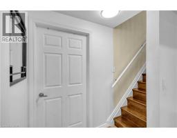 561 GREY Street - 18