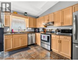 501 TRILLIUM Avenue - 11
