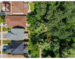 63 BRISBANE Drive - 4