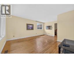 16 SUNSHINE Court - 5