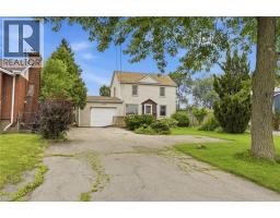 834 MOHAWK Road E - 1