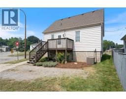 339 COLBORNE Street N - 16