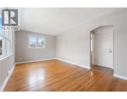 339 COLBORNE Street N - 4