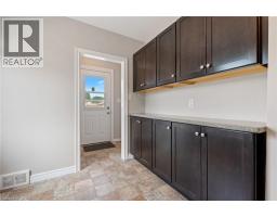 339 COLBORNE Street N - 7