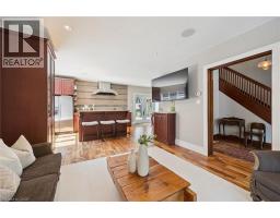 100 DAWSON Street - 10