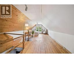 100 DAWSON Street - 23